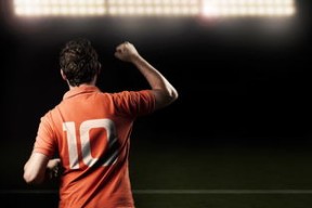 英超球队动态体能管理提升比赛中体力分配，英超体系