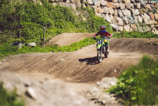 leyu sports-全国青少年登山赛贵州赛段精彩刺激，青年登山活动